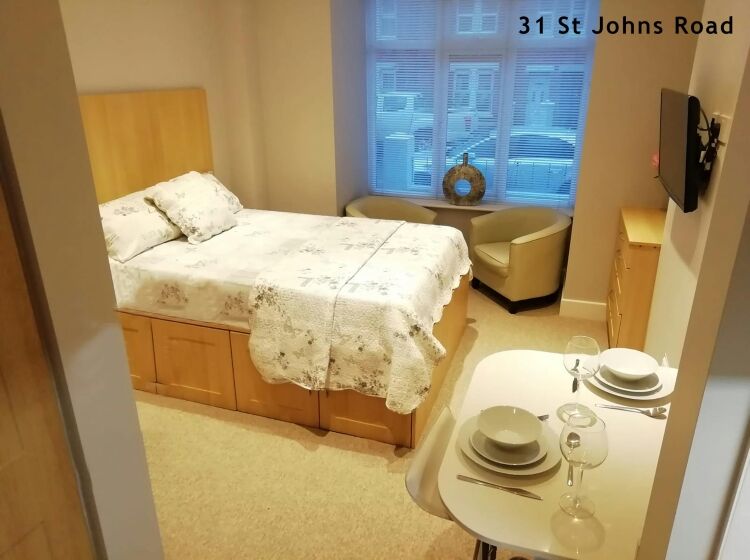 Residential Letting Portfolio in Poole Dorset with 27 Contemporary Units Available Photo 15