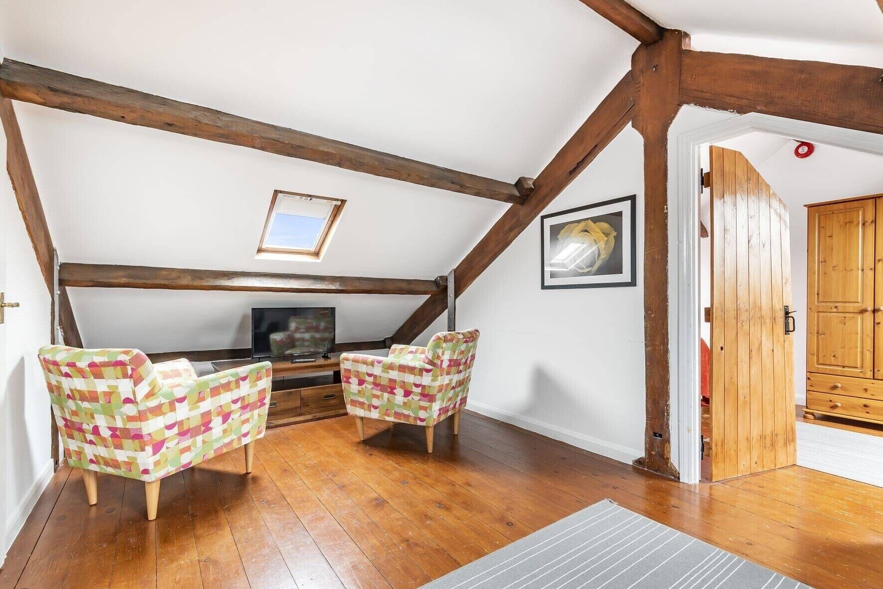 Prime Public House with Two Ready-to-let Holiday Homes in Ireby, Cumbria Now Available for Purchase Photo 15
