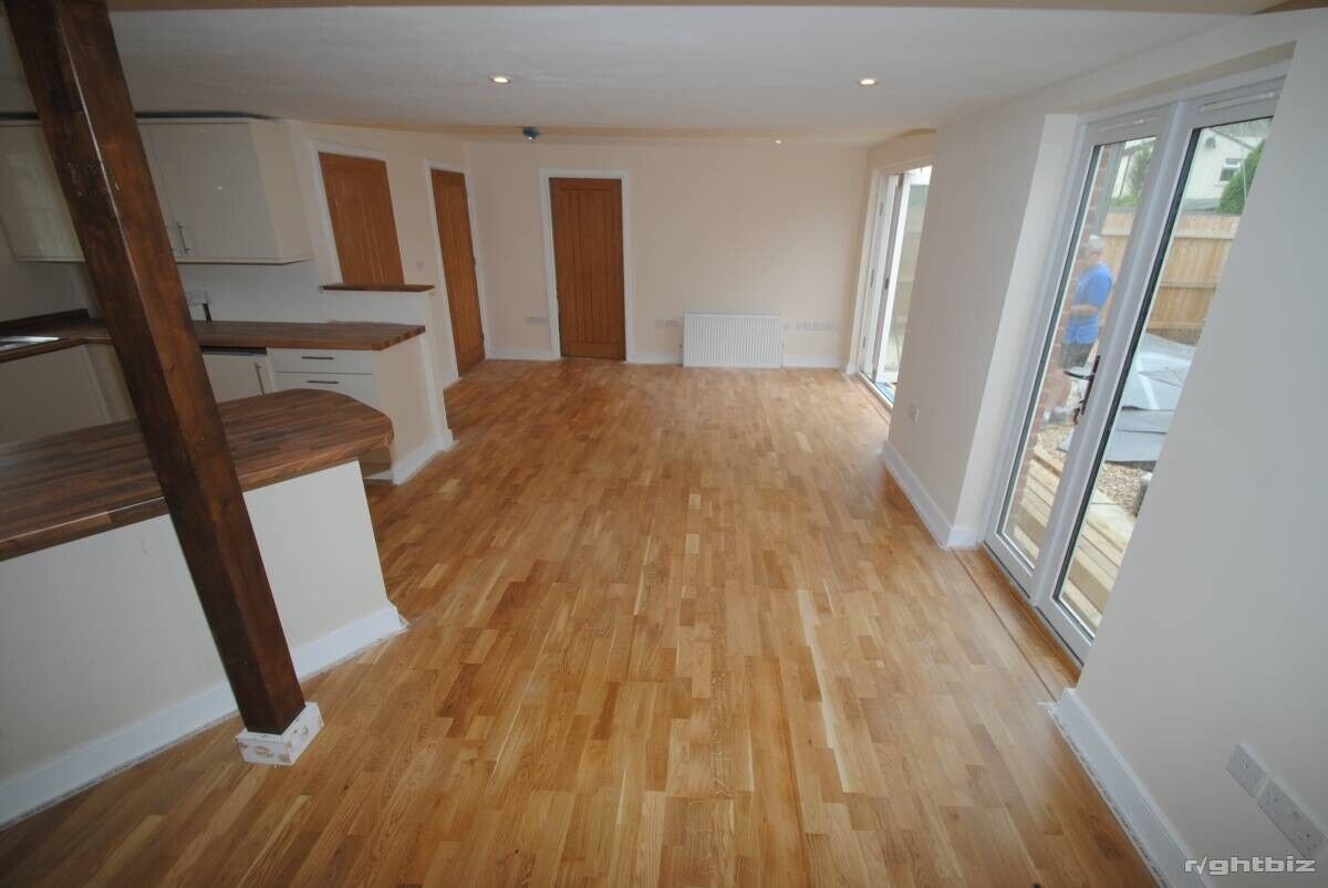 Group of Four High-Spec Investment Properties in Affluent Cirencester, Gloucestershire Photo 15