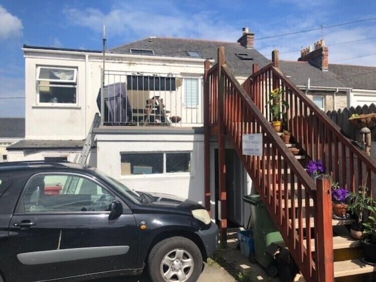 Freehold Investment Property with High Return in Hayle, Cornwall, Including Fish & Chip Shop and Fl Photo 15