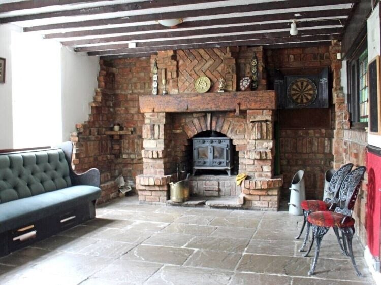 East Yorkshire Pub Approved for Residential Development, Withernsea Location Available Photo 2