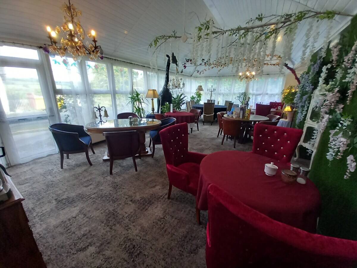 Charming Country Hotel in Brecon Beacons with Seven En Suite Rooms and Dining Facilities For Sale Photo 1