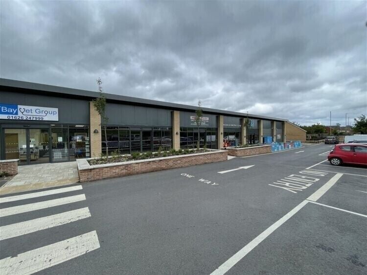 Prime Retail Unit For Sale in Thriving Newton Abbot, Situated by Co-op & Vets, Ready for Fit Out Photo 2