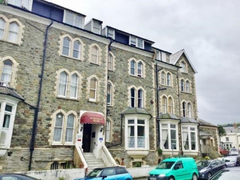 20-Bedroom Hotel with High Occupancy and Excellent Reputation in Ilfracombe Devon Photo 2