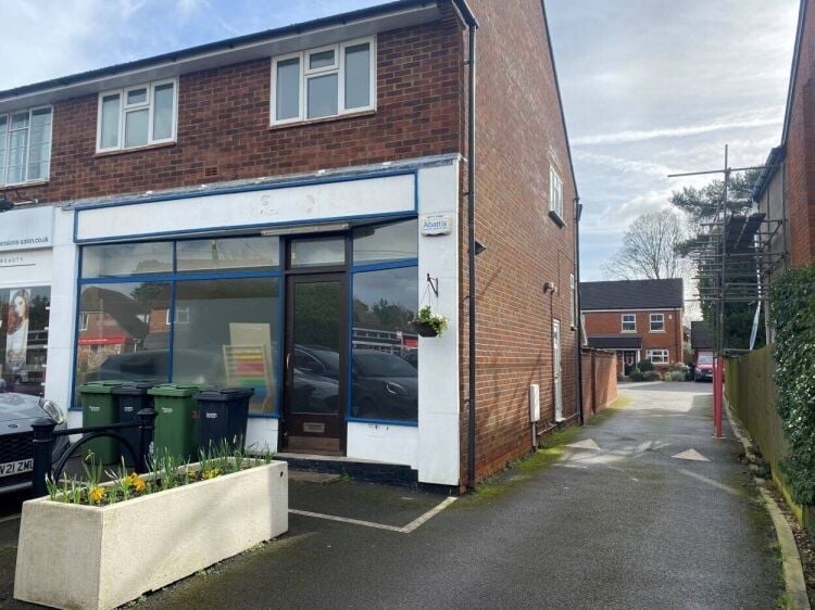 Ready-to-Operate Day Nursery Property in Sonning Common Available for Lease Photo 2