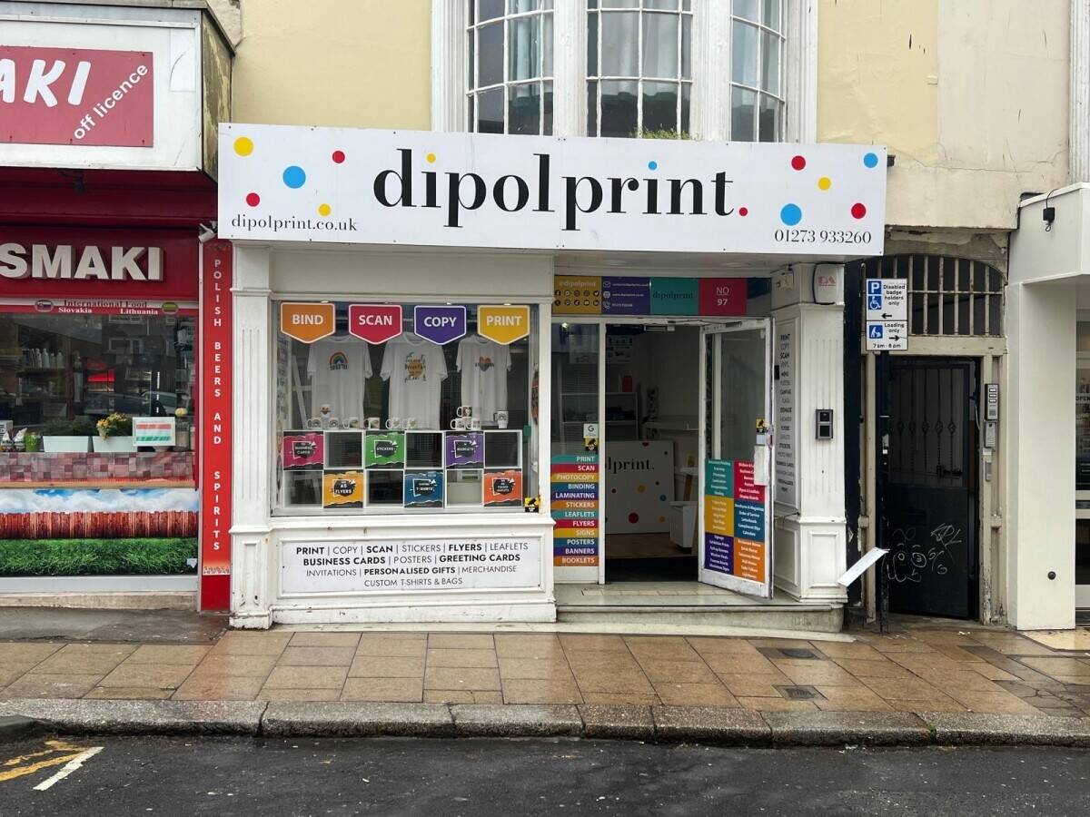 Versatile Retail Space Lease for Sale in East Sussex, Brighton Photo 2