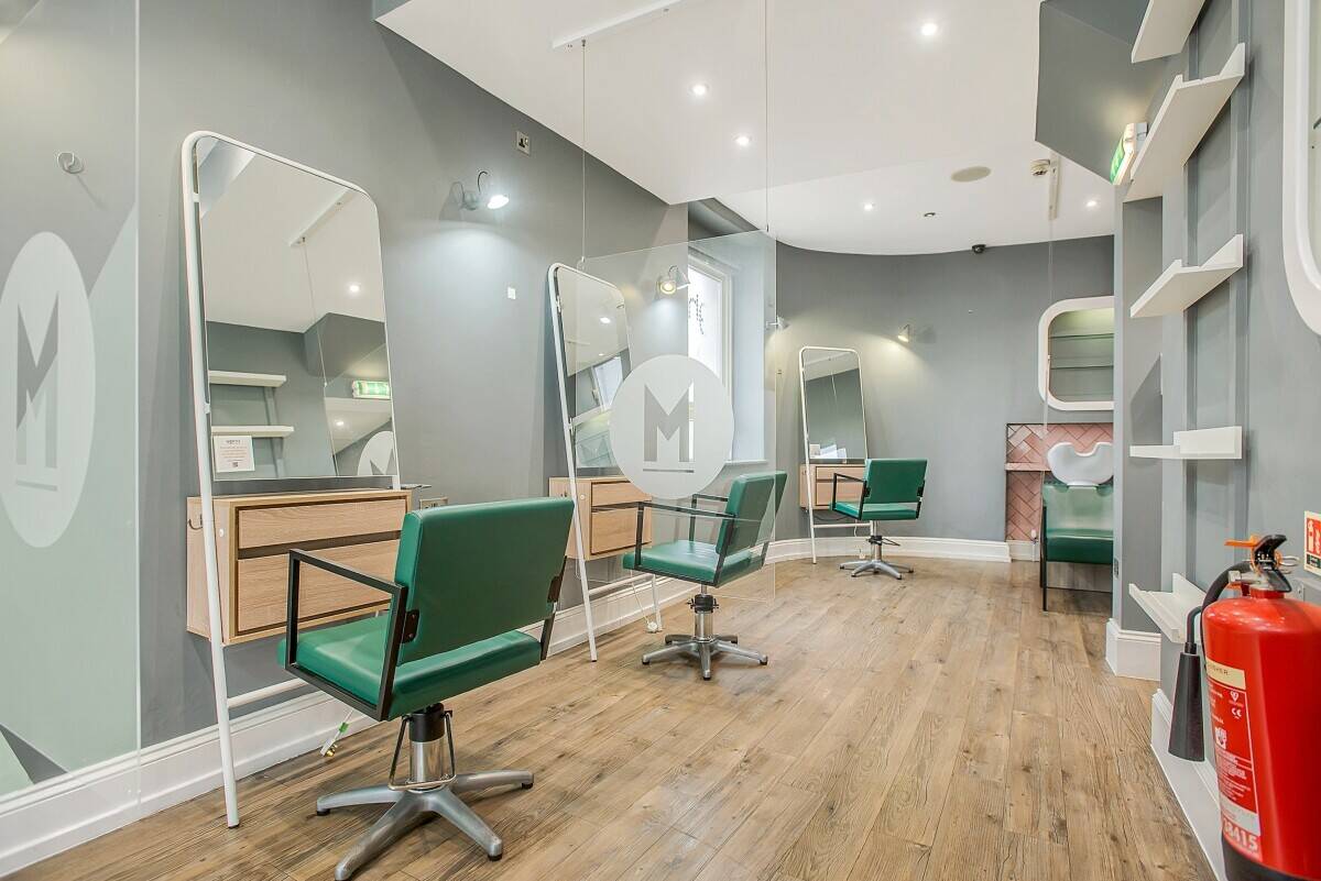 Prime Freehold Commercial Property in Historic Milnthorpe Centre Photo 2