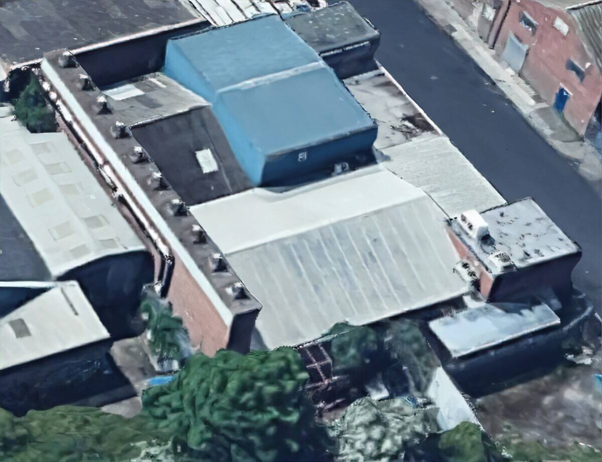 Freehold Fish Processing Factory with Income Generation in Grimsby For Sale Photo 1