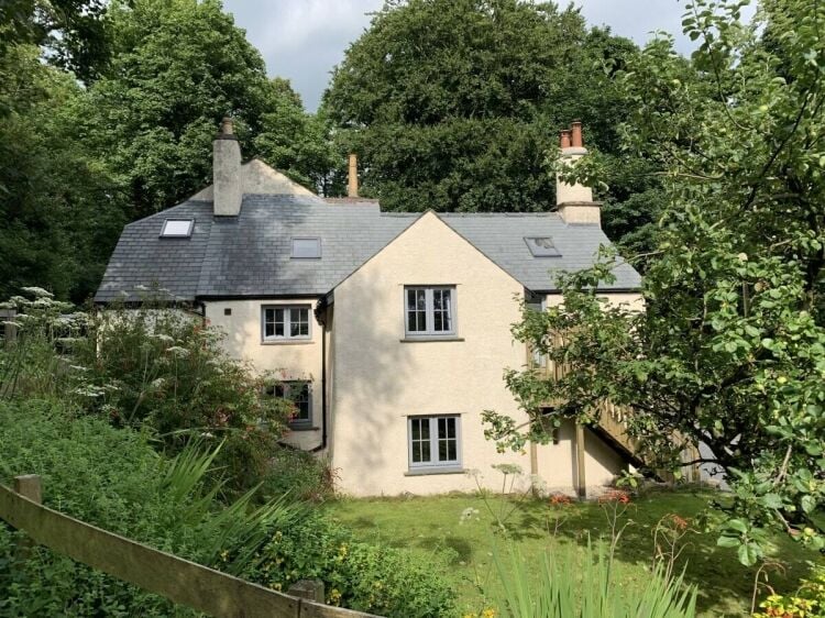 Charming Holiday Apartments, Woodland Camping Pods, and Cottage For Sale in Kendal Cumbria Photo 3