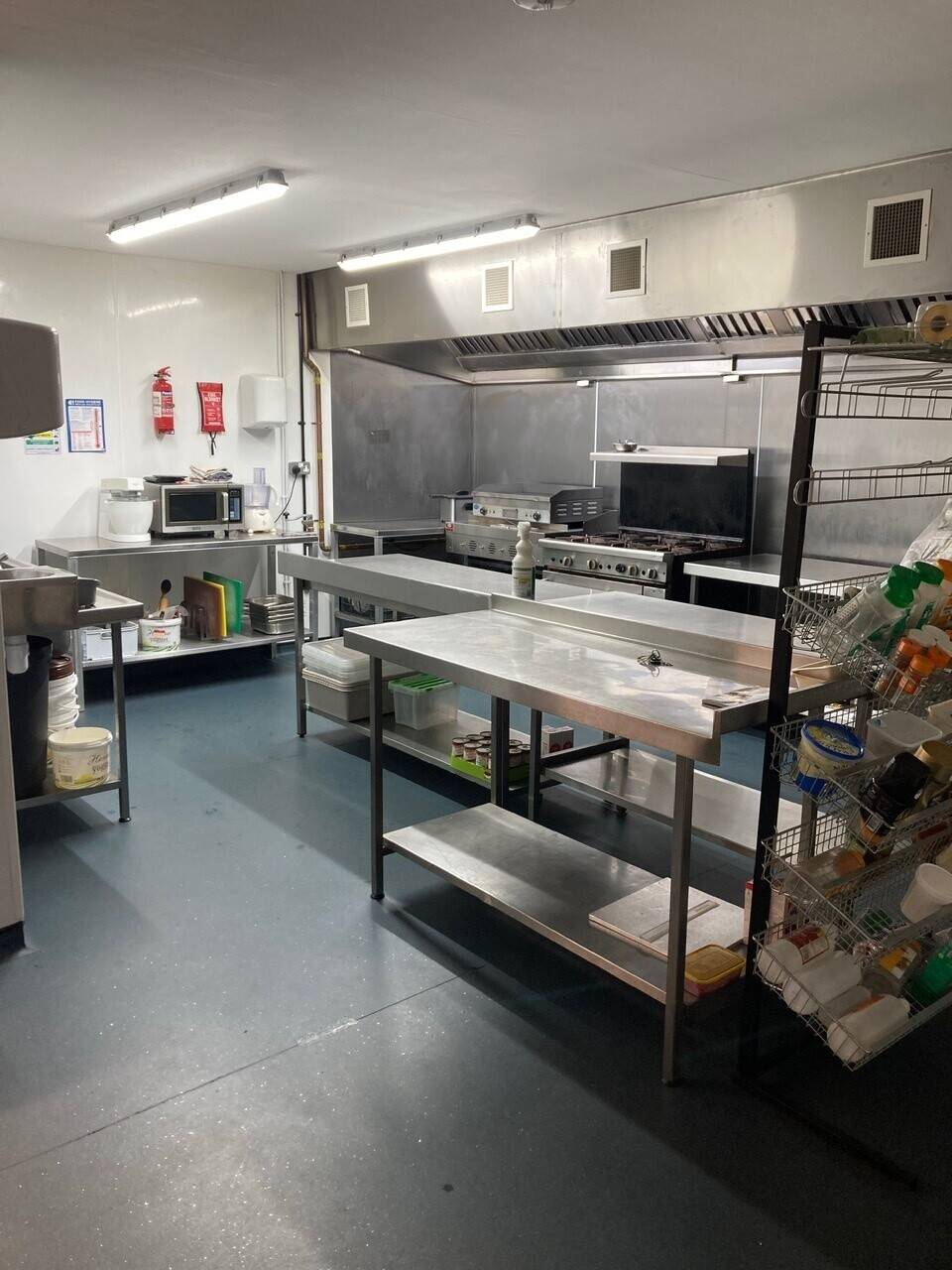 Industrial Kitchen Unit in Middlesbrough - Perfect for Catering, Food Production, Bakery Business Photo 3