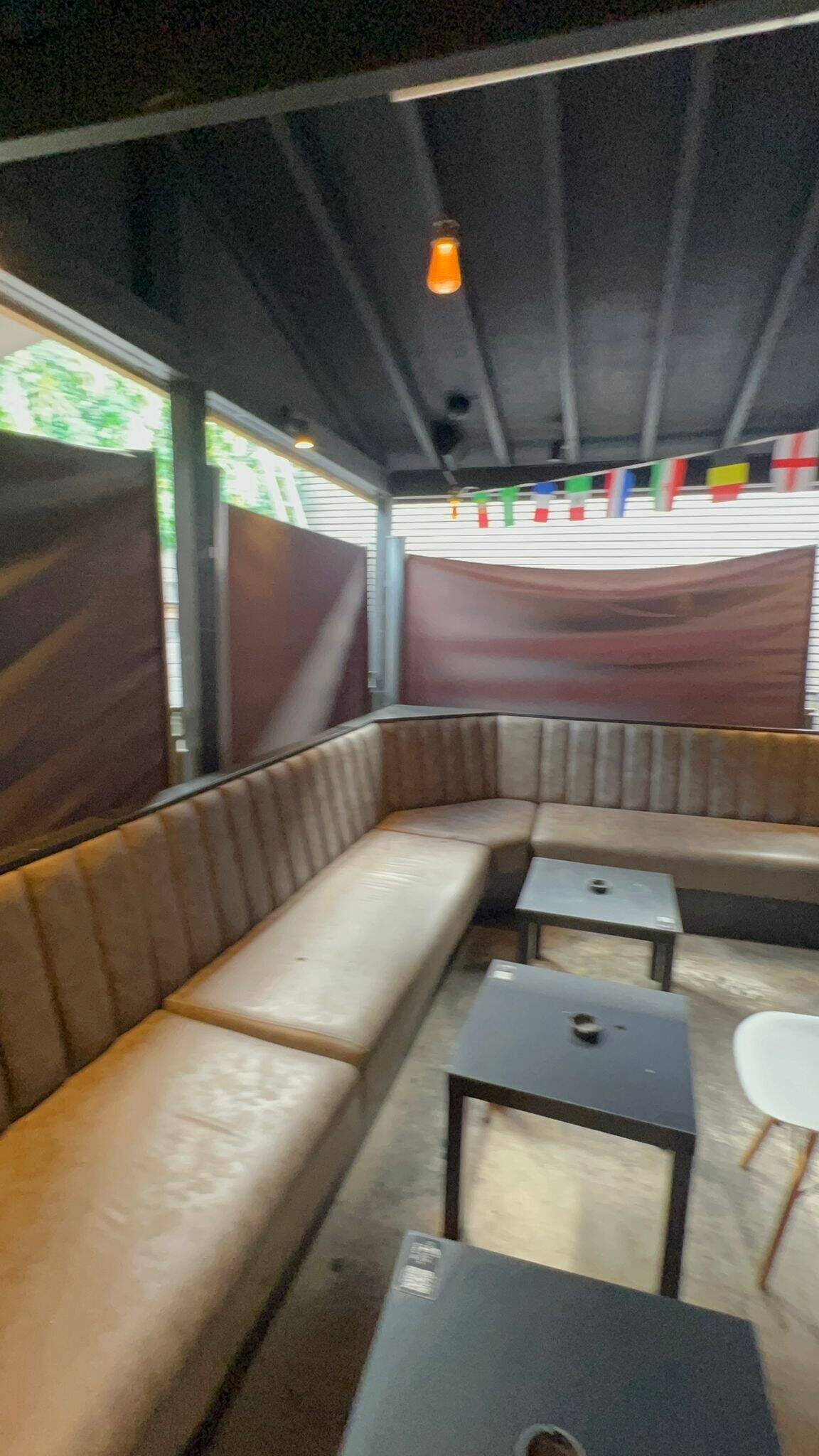 Commercial Property in Gillingham, Kent - Versatile Business Rental or Sale Options Photo 2