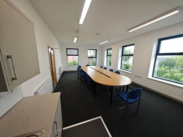 Spacious, Refurbished High Street Offices in Wivenhoe with Parking Photo 2