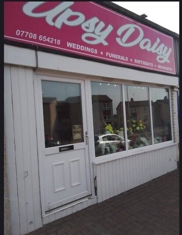 Versatile Retail Space Available for Purchase in Cardenden Fife Photo 2
