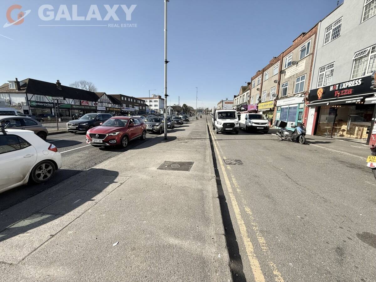 Fully Equipped A3 Restaurant & Takeaway – Prime Uxbridge Road Location – Lease for Sale! Photo 2