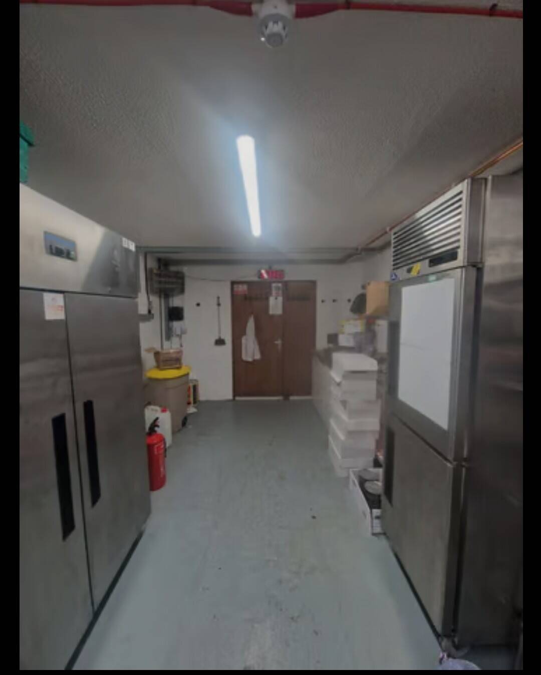 Fully Equipped, Newly Renovated Commercial Kitchen for Sale in New Malden London Photo 2