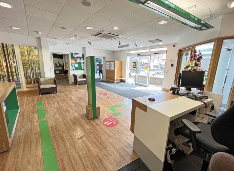 Bristol Office Building with Conversion Potential and Stunning Views for Sale Photo 2