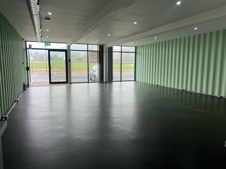 Prime Ground-Floor Office Space Available in Bower Ashton, Bristol Photo 2