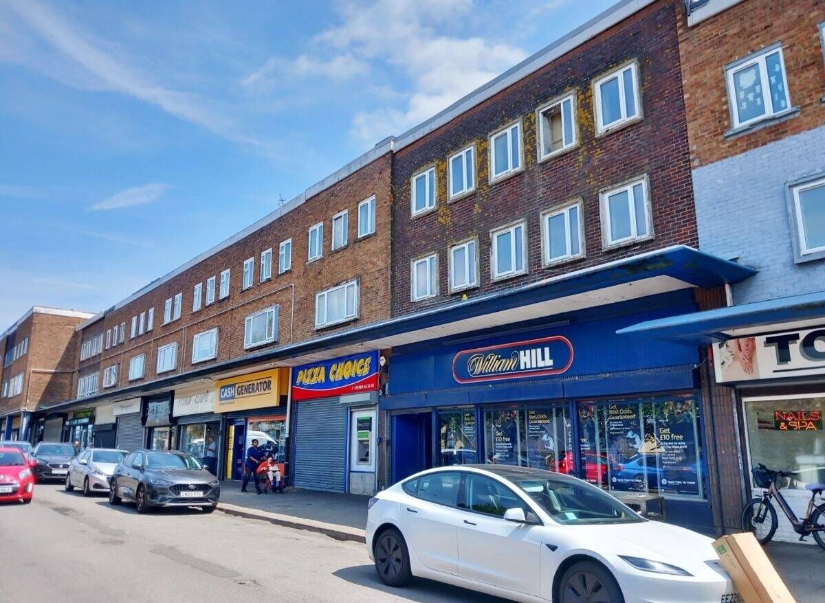 Mixed Use Development Opportunity in Cardiff Town with A3 Properties and Apartments for Sale Photo 2
