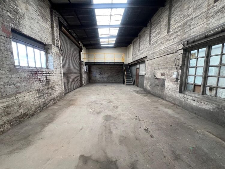 Former vehicle repair garage with workshops and offices in Avonmouth, Bristol Photo 2