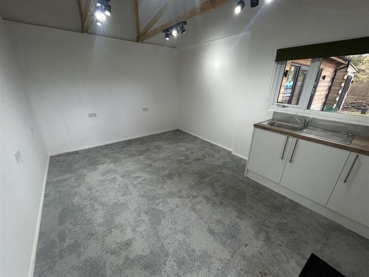 A selection of commercial units ranging from approximately 154 sq ft to 160 sq ft are now available to let. these flexible spaces are suitable for a v Photo 2