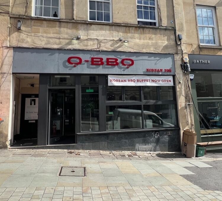 Restaurant for lease on Park Street in Bristol with kitchen, karaoke rooms, and courtyard garden Photo 2