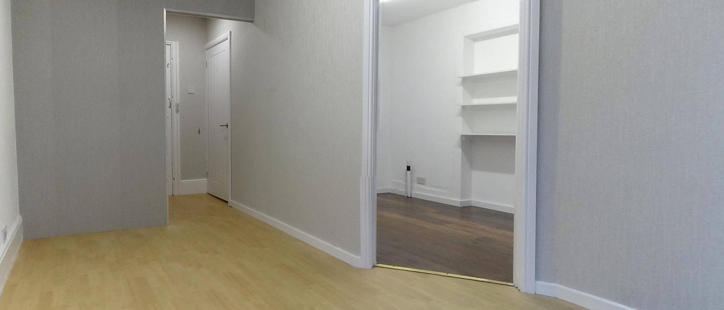 Ground Floor Retail or Office Space Available in Southport Merseyside Photo 2