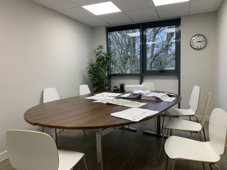 Top Floor Office Suite for Sale on Whiteladies Road in Bristol Photo 2