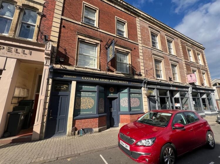 Modern Ground Floor Office Space for Sale in Bristol Opposite Co-Operative Supermarket Photo 2