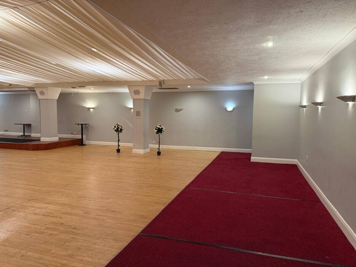 Large Function Venue In Chatham/Rochester Photo 2