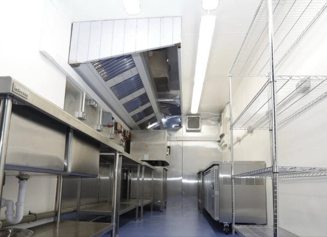Mobile Commercial Kitchen for Sale in Huntingdon Cambridgeshire Photo 2