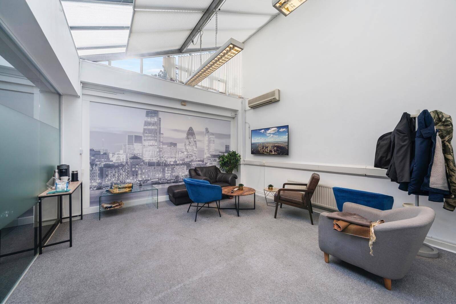 Nursery / Commercial Space to Rent – Long Lease Available (STPP) Photo 3
