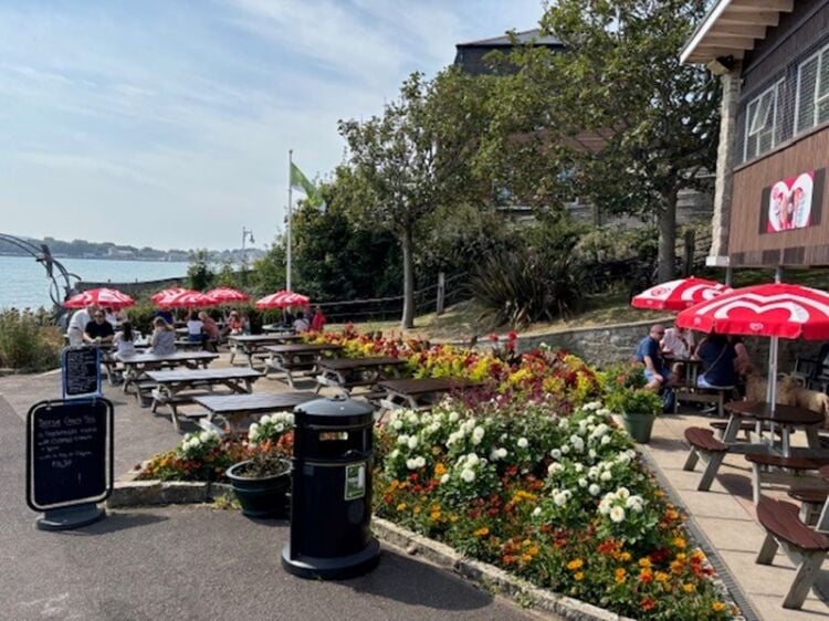 Hot Drinks, Hot Profits – Established Café Leasehold Photo 2