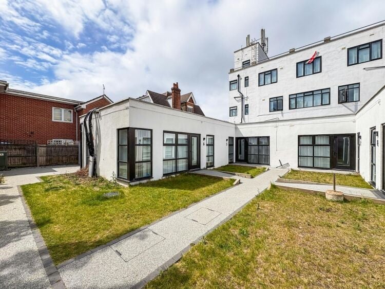 Mixed-Use Retail and Residential Property for Sale in Bournemouth Dorset Photo 2