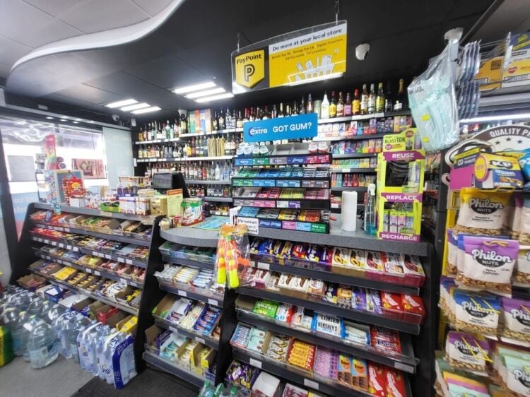 CONVENIENCE STORE/ OFF-LICENSE BUSINESS FOR SALE EAST LONDON With Ref: CS0792 Photo 2