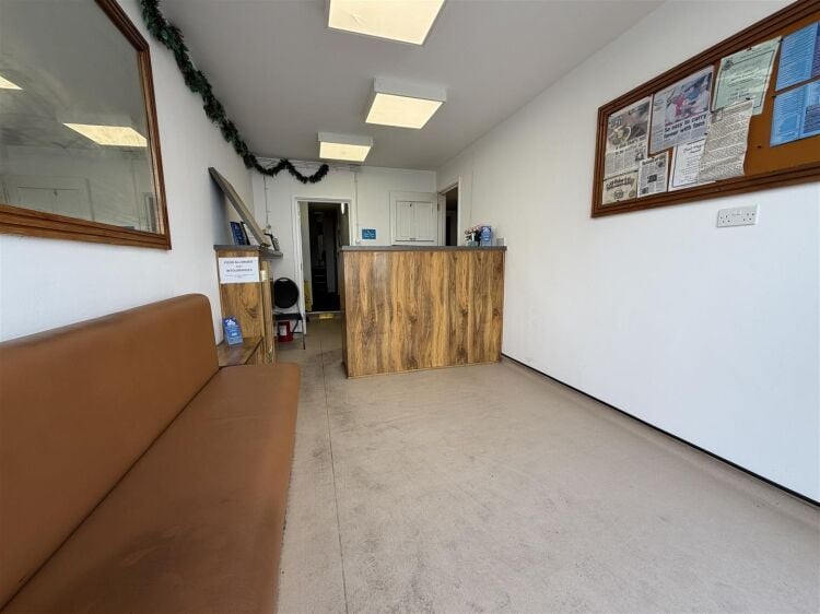 A fully fitted takeaway premises extending to approximately 876 sq ft. Photo 2