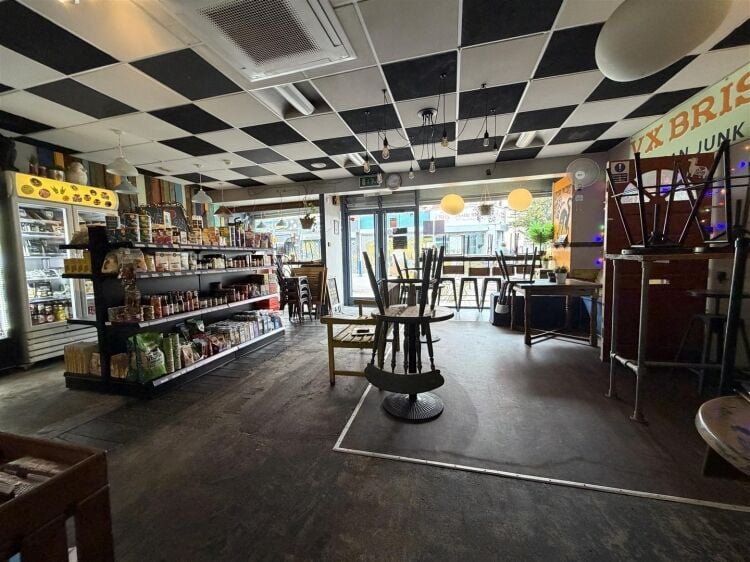 Ground floor retail unit for sale in Bedminster, Bristol, spanning approximately 938 sq ft Photo 2