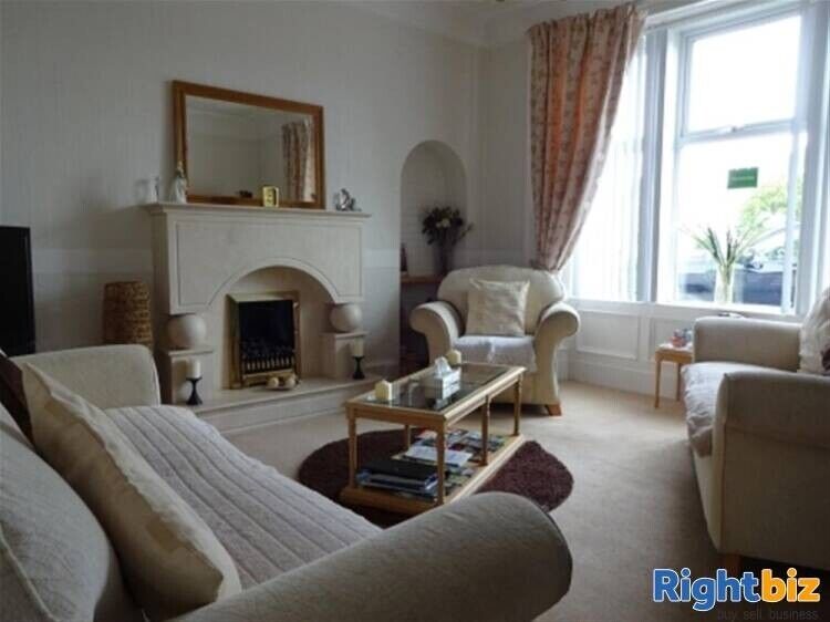 Exquisite 7-Bed Semi-Detached Coastal B&B in Ayrshire with High Occupancy Photo 2
