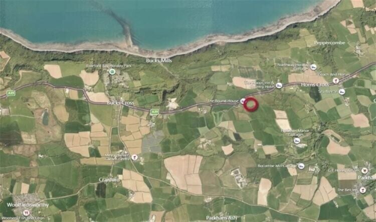 Prime Sea-View Freehold Development Site of 0.5 Acres For Sale in Bideford, Devon Photo 2