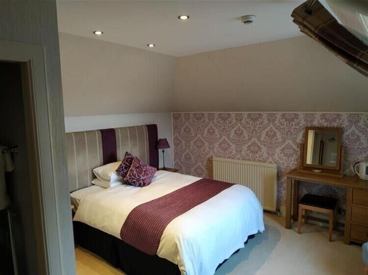 Profitable Historic Guest House in Elgin, Moray with Development Potential Photo 2