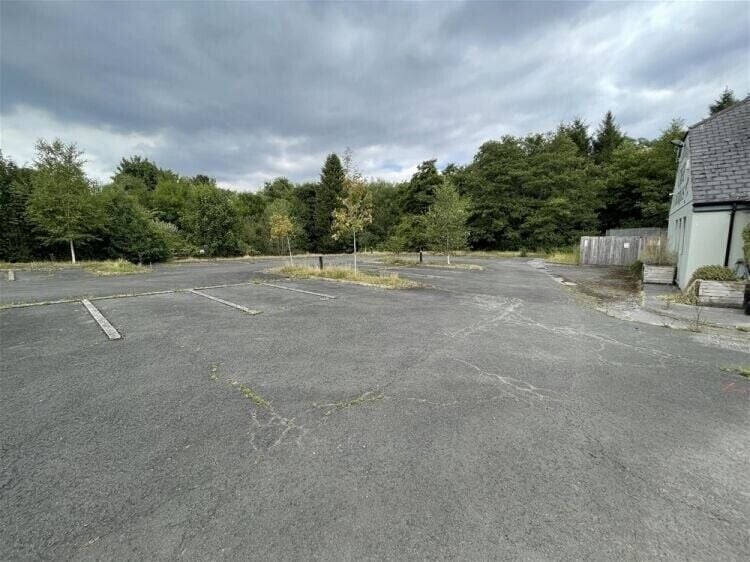Roadside Cafe/ Restaurant To Let For Sale in Buckfastleigh Photo 2