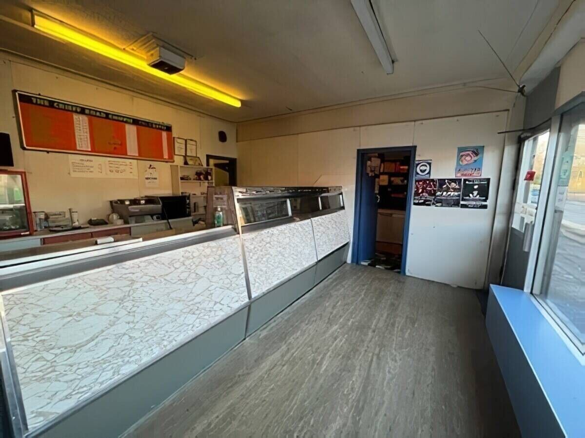 Thriving Freehold Fish and Chip Shop with Development Potential in Crieff Perthshire Photo 2
