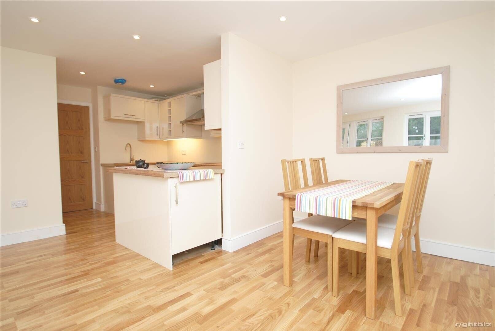 Group of Four High-Spec Investment Properties in Affluent Cirencester, Gloucestershire Photo 2