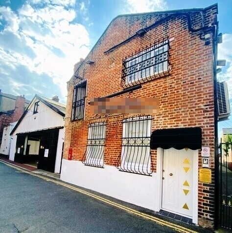 Norfolk Commercial Property with Approved Planning for 11 Apartment Transformation Photo 2