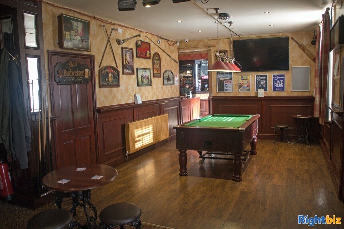 Excellent Town Centre Pub in Rhyl, Denbighshire with Apartments and Trade Gardens Photo 2