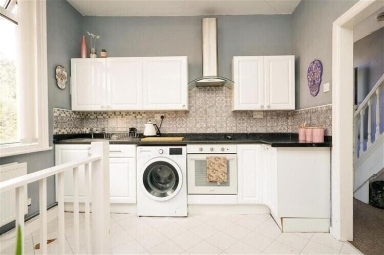 Prime Leeds Investment Property with Mixed Use Tenants for Sale Photo 3
