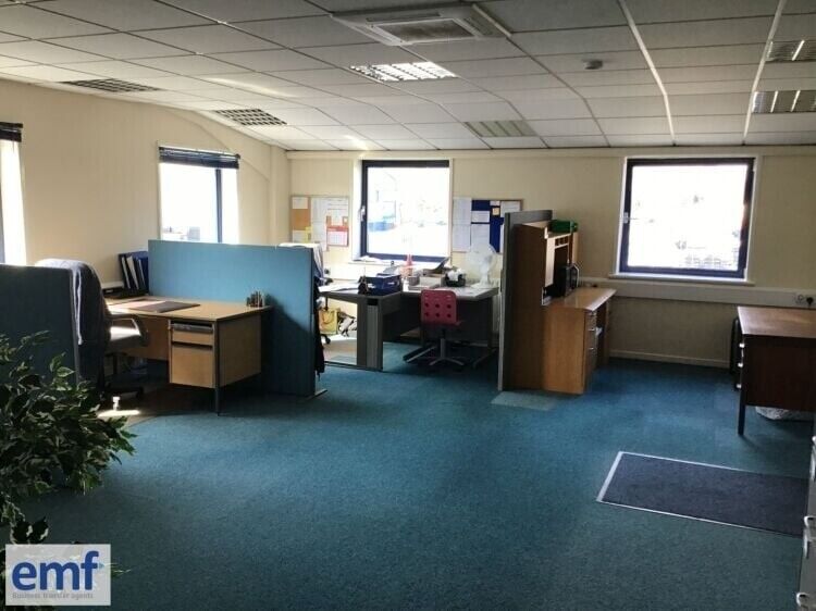 Prime South Wales Self-Storage Business Opportunity in Thriving Industrial Estate Photo 3