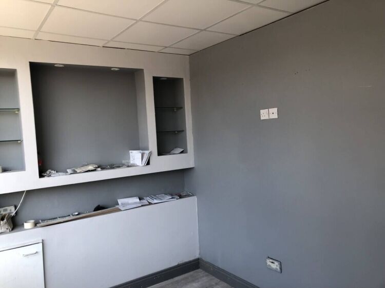 Leasehold Retail Shop Available Immediately in Freckleton, Lancashire - Former Tanning Studio, No P Photo 3