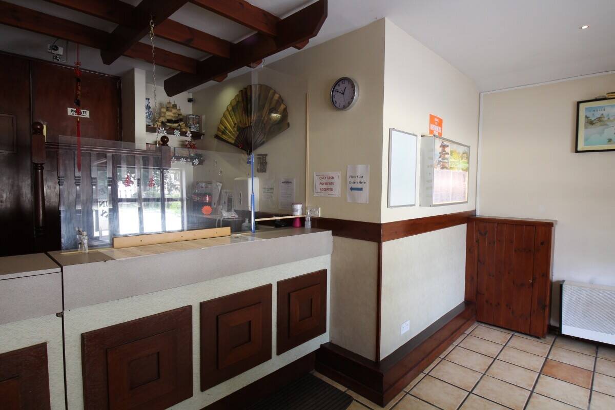 Prime Commercial Property in Fochabers Moray with Hot Food License Photo 3