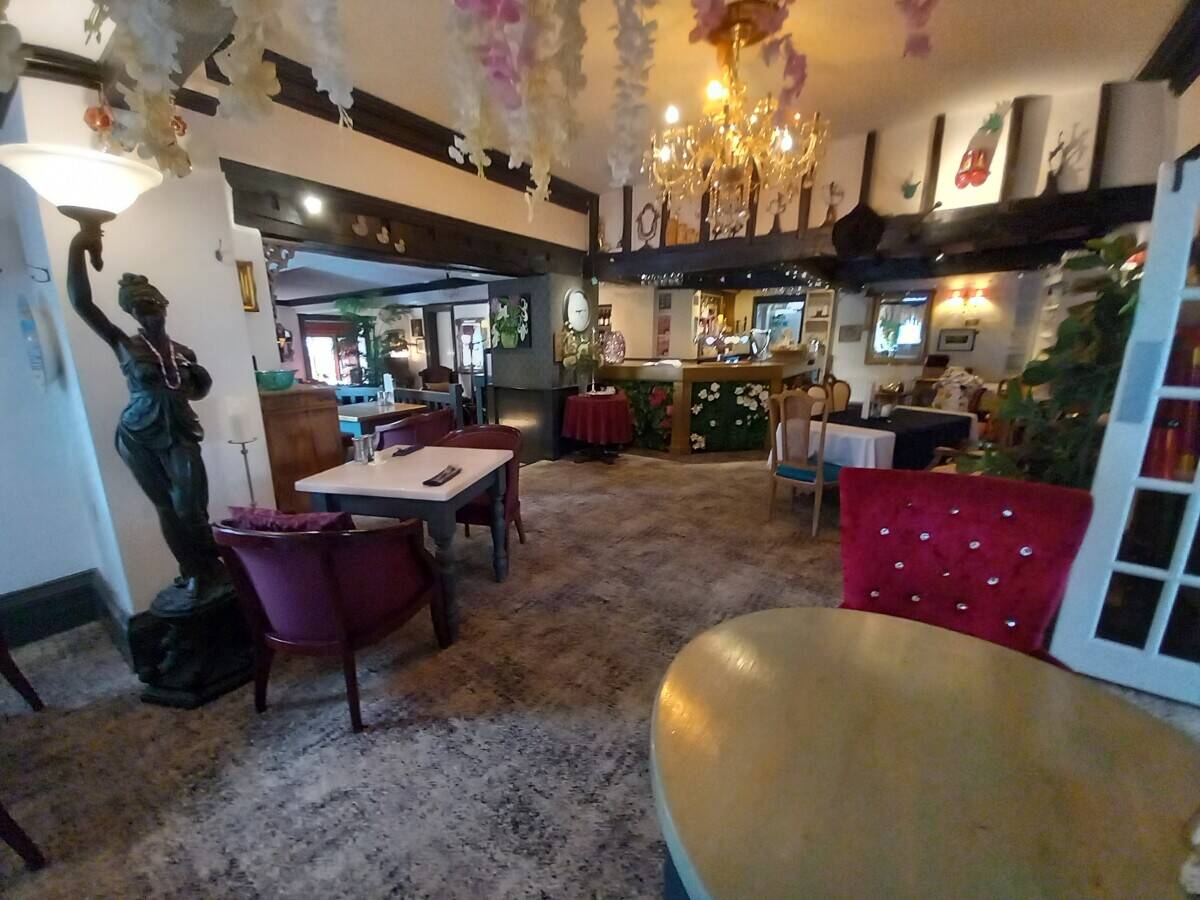 Charming Country Hotel in Brecon Beacons with Seven En Suite Rooms and Dining Facilities For Sale Photo 3