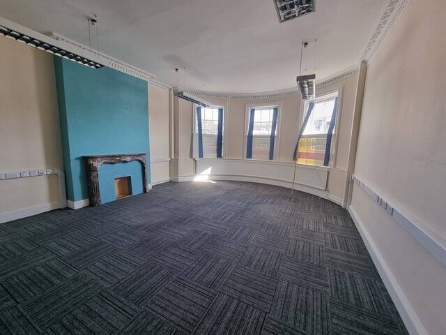 Prime Restaurant & Bar Space for Rent in Historic Building in Kings Lynn, Norfolk Photo 3